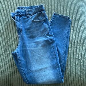 AE Curvy High Rise Jegging - Size 10